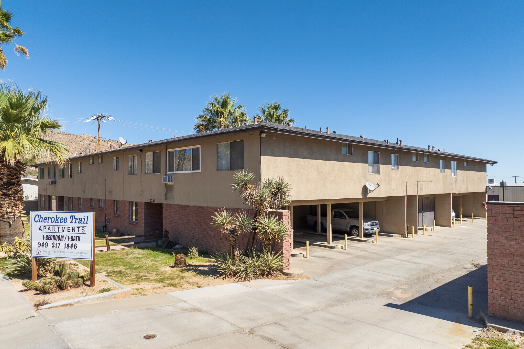 7239 Cherokee Trl, Yucca Valley, CA for sale Primary Photo- Image 1 of 1