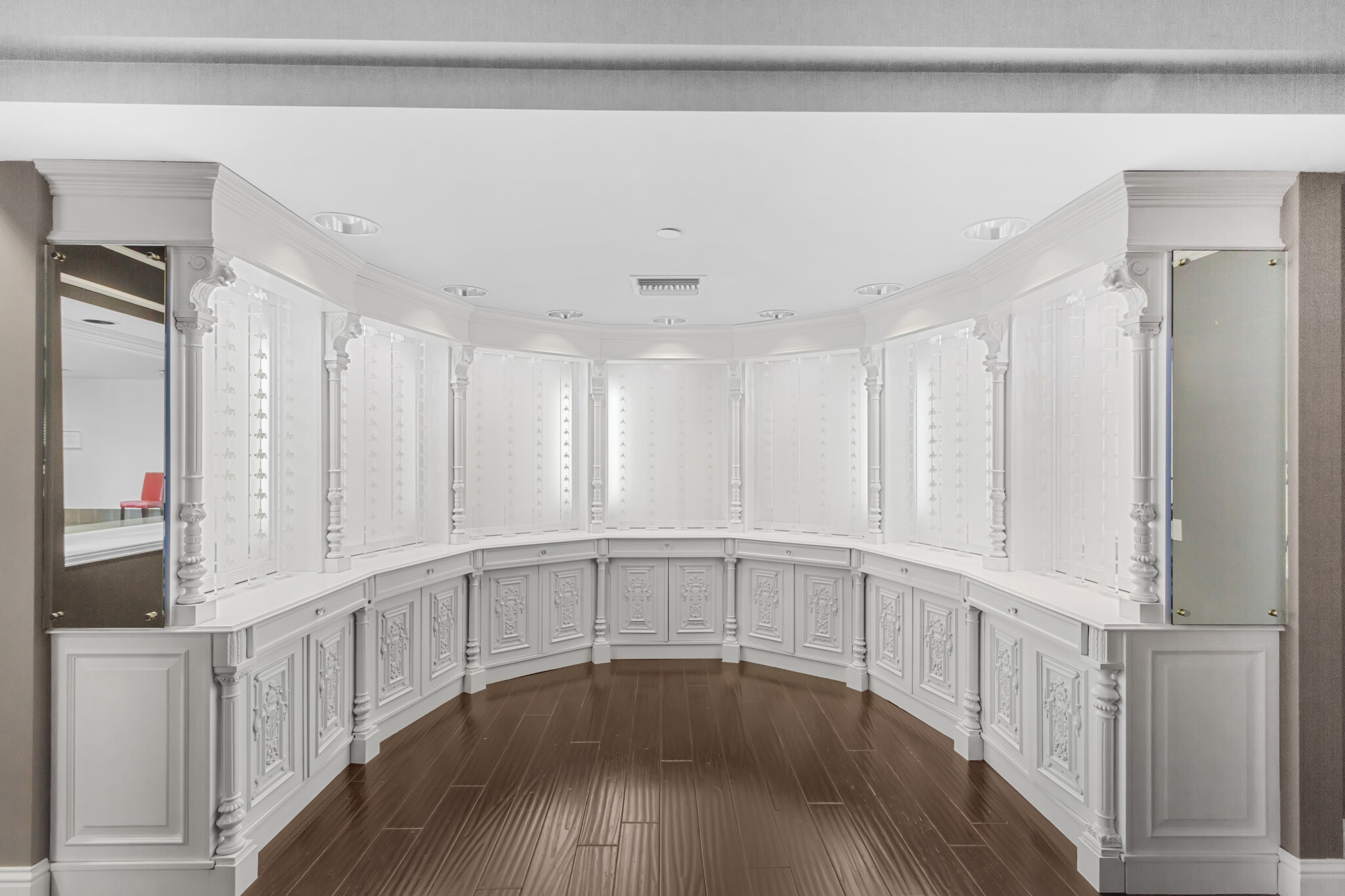 8911 Lakewood Dr, Windsor, CA for lease Interior Photo- Image 1 of 6