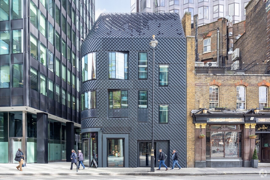 The Gate House, London for lease - Building Photo - Image 3 of 4