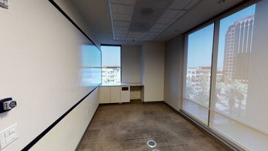 3753-3993 Howard Hughes Pky, Las Vegas, NV for lease Building Photo- Image 1 of 25