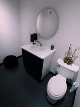 6565 W Jewell Ave, Lakewood, CO for lease Interior Photo- Image 2 of 4