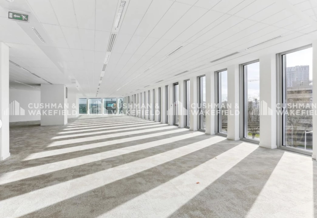 55 Place Nelson Mandela, Nanterre for lease Interior Photo- Image 1 of 9