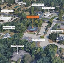 4450 Cascade Rd SE, Grand Rapids, MI - AERIAL  map view