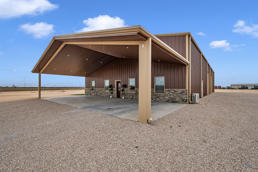 896 US 62-180W hwy, Seminole, TX for sale - Primary Photo - Image 1 of 53