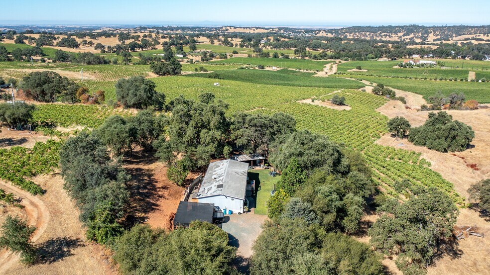 19940 Shenandoah School Rd, Plymouth, CA à vendre - Photo du bâtiment - Image 2 de 62