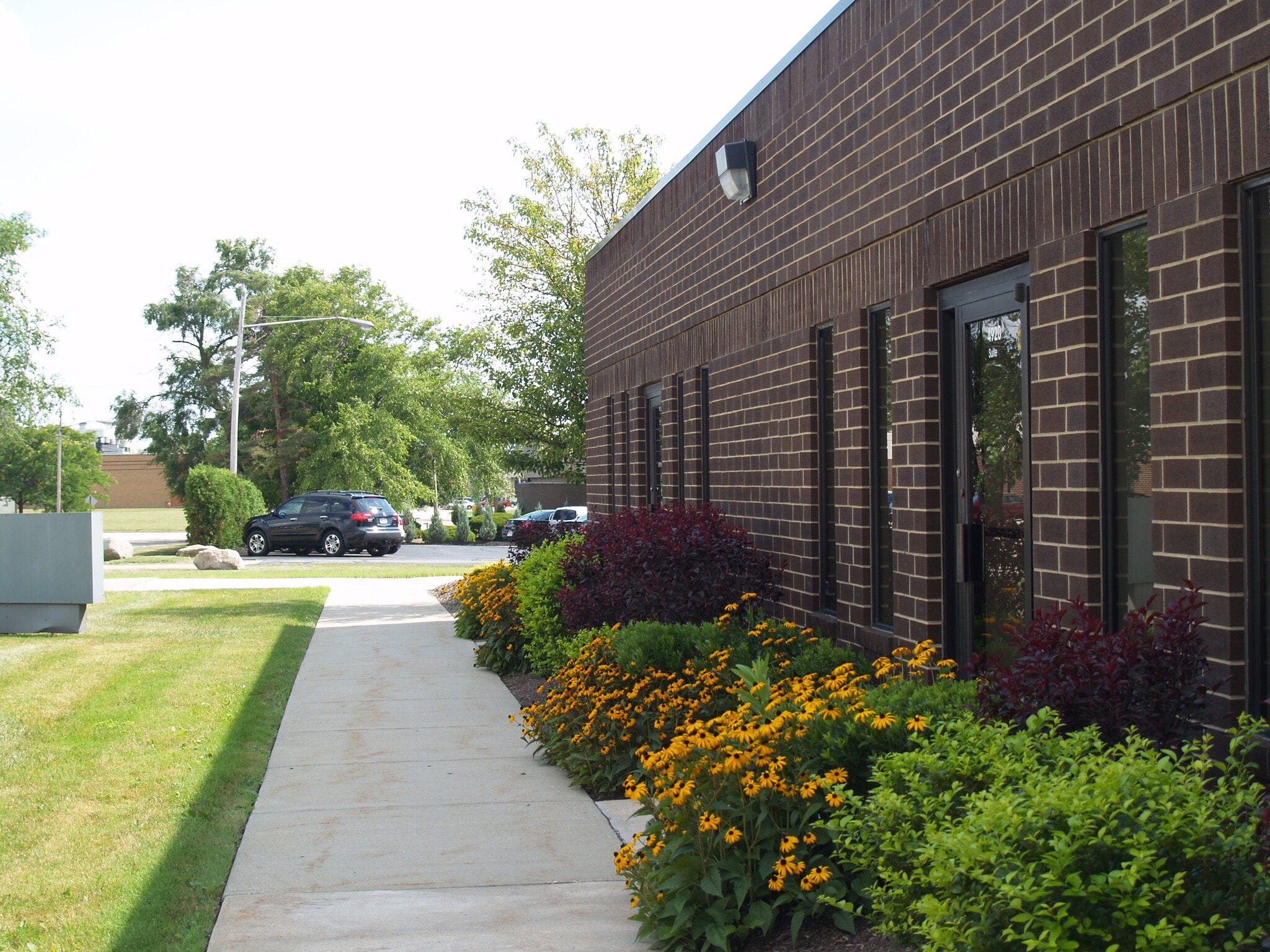 4920 Commerce Pky, Warrensville Heights, OH for lease Primary Photo- Image 1 of 6