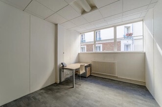 168 Rue De Grenelle, Paris for lease Interior Photo- Image 2 of 9