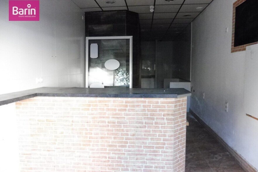 Commerce de détail dans Córdoba à vendre - Photo du bâtiment - Image 2 de 4