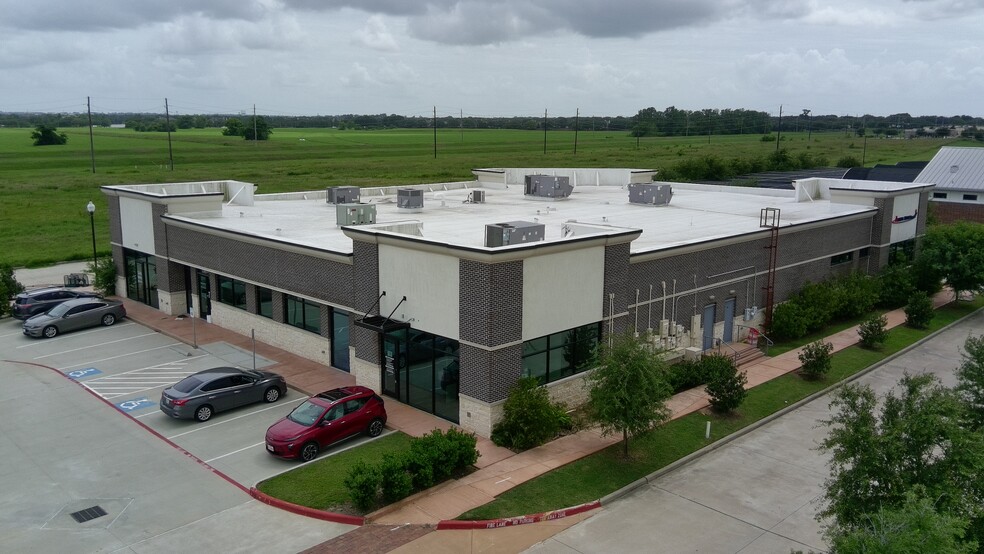 145 Citadel Way, Sugar Land, TX for lease - Primary Photo - Image 1 of 9