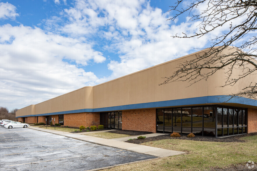 2790-2800 Circleport Dr, Erlanger, KY for lease - Building Photo - Image 1 of 6