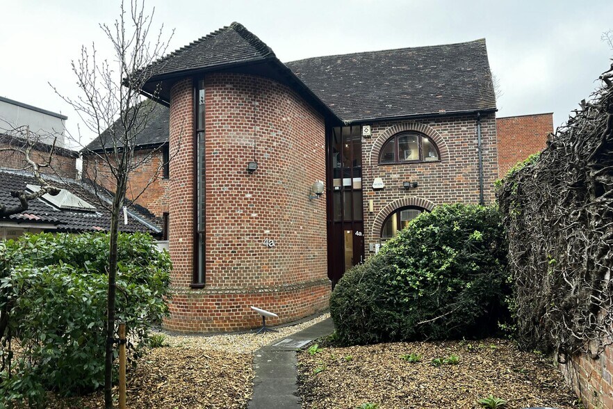 4-4A Castle St, Farnham à vendre - Photo du bâtiment - Image 1 de 1