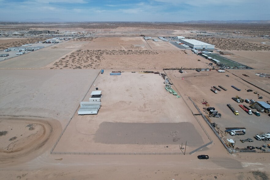 995 Aguilar St, El Paso, TX for lease - Aerial - Image 3 of 7