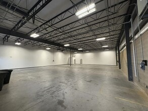 4526 Westinghouse Blvd, Charlotte, NC for lease Interior Photo- Image 2 of 6