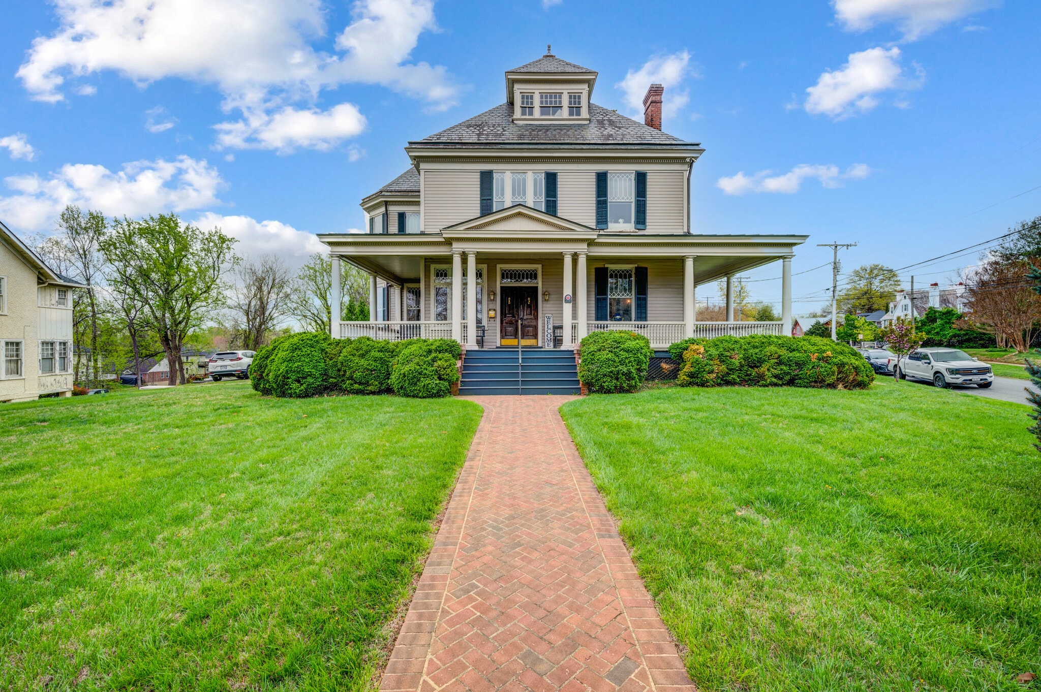 2525 Rivermont Ave, Lynchburg, VA for sale Primary Photo- Image 1 of 27