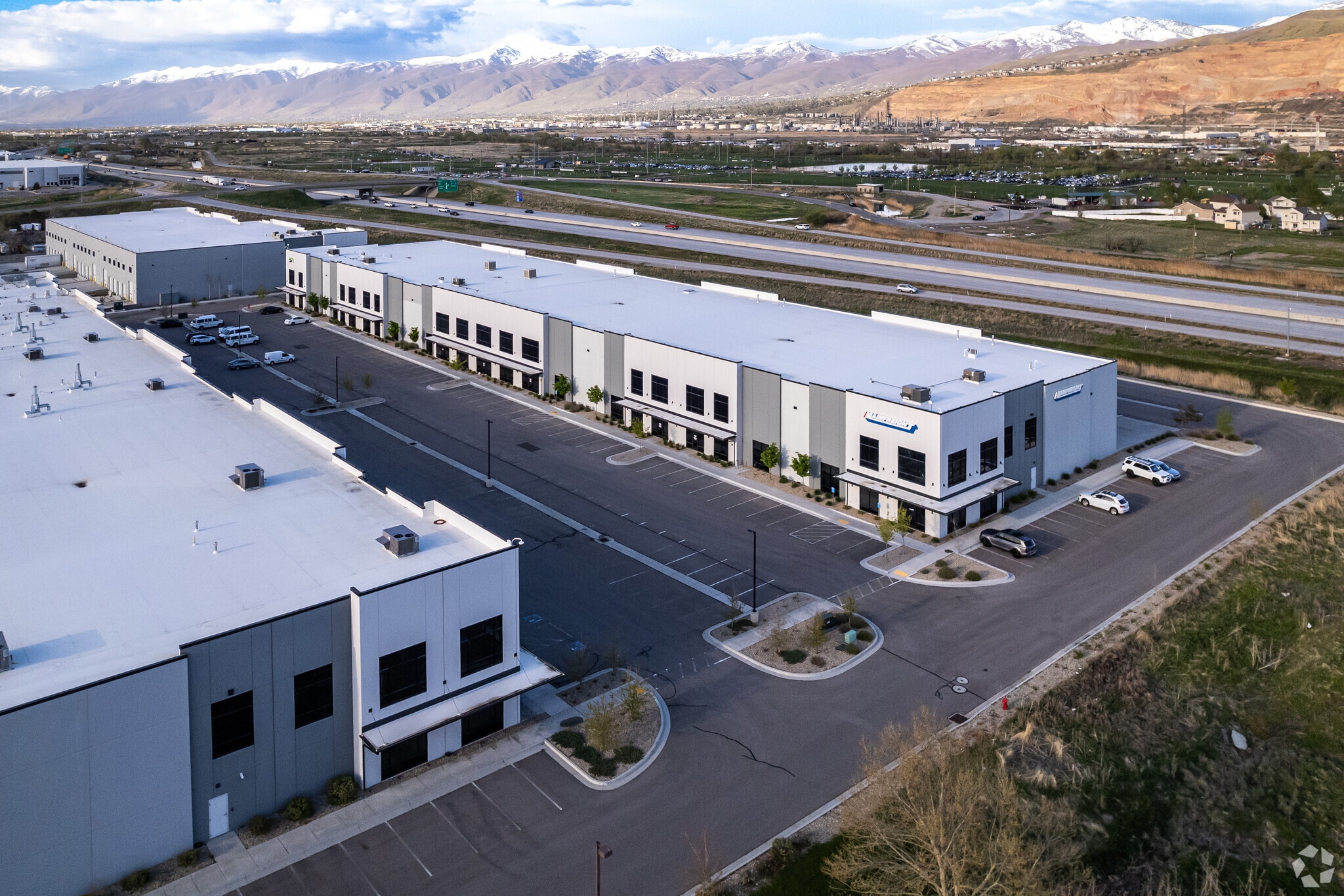 1920 N 2200 W, Salt Lake City, UT for lease Primary Photo- Image 1 of 7