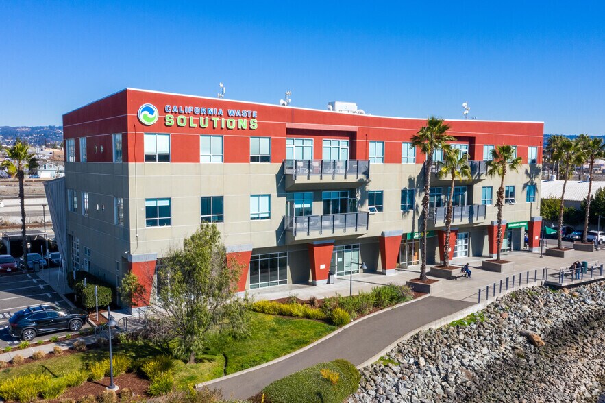 1211 Embarcadero, Oakland, CA à louer - Photo du bâtiment - Image 2 de 6