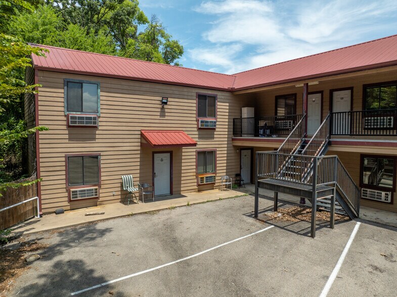 3035 W Highway 154, Quitman, TX à vendre - Photo du bâtiment - Image 2 de 20