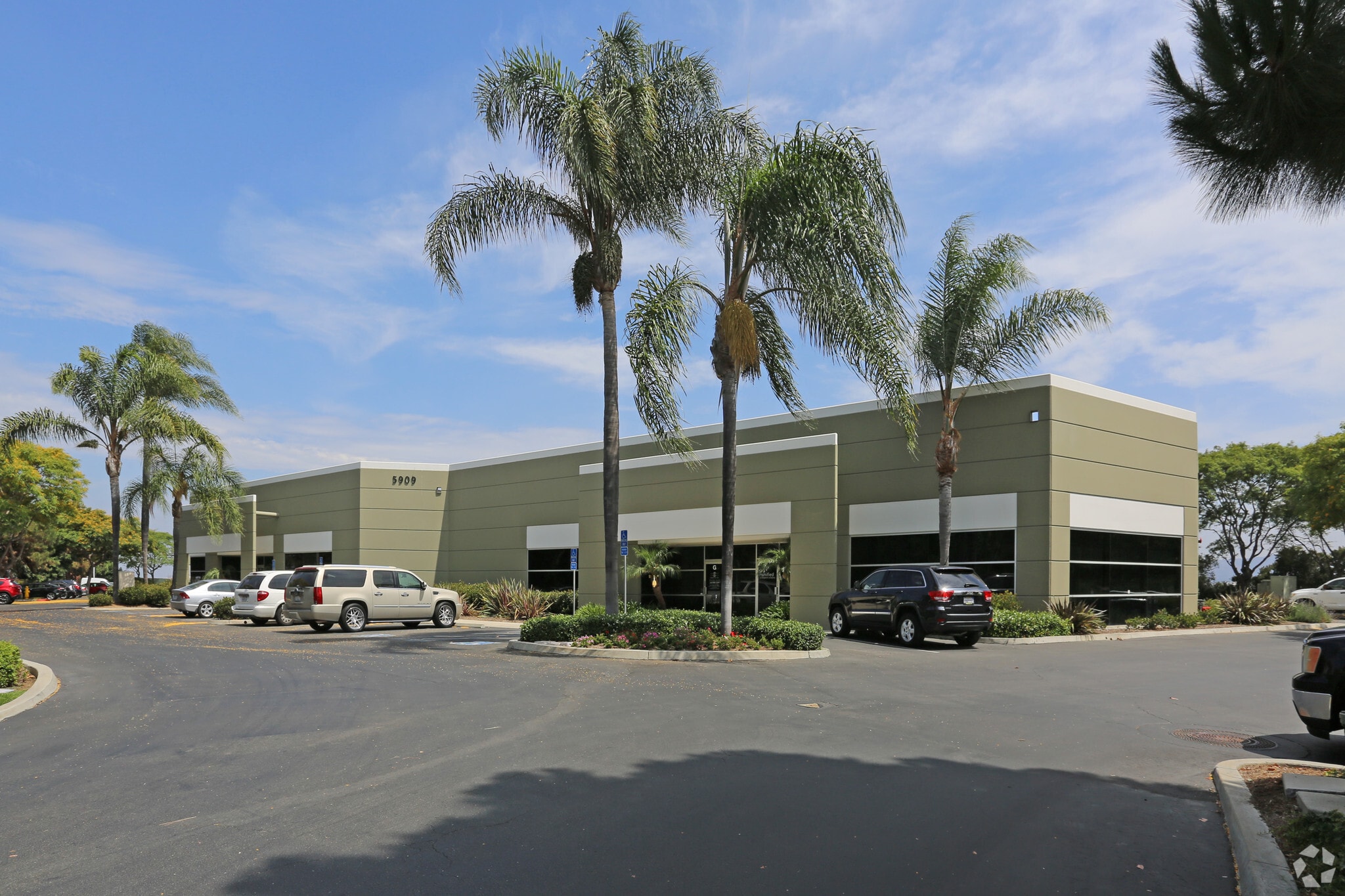 5909 Sea Lion Pl, Carlsbad, CA for lease Primary Photo- Image 1 of 9