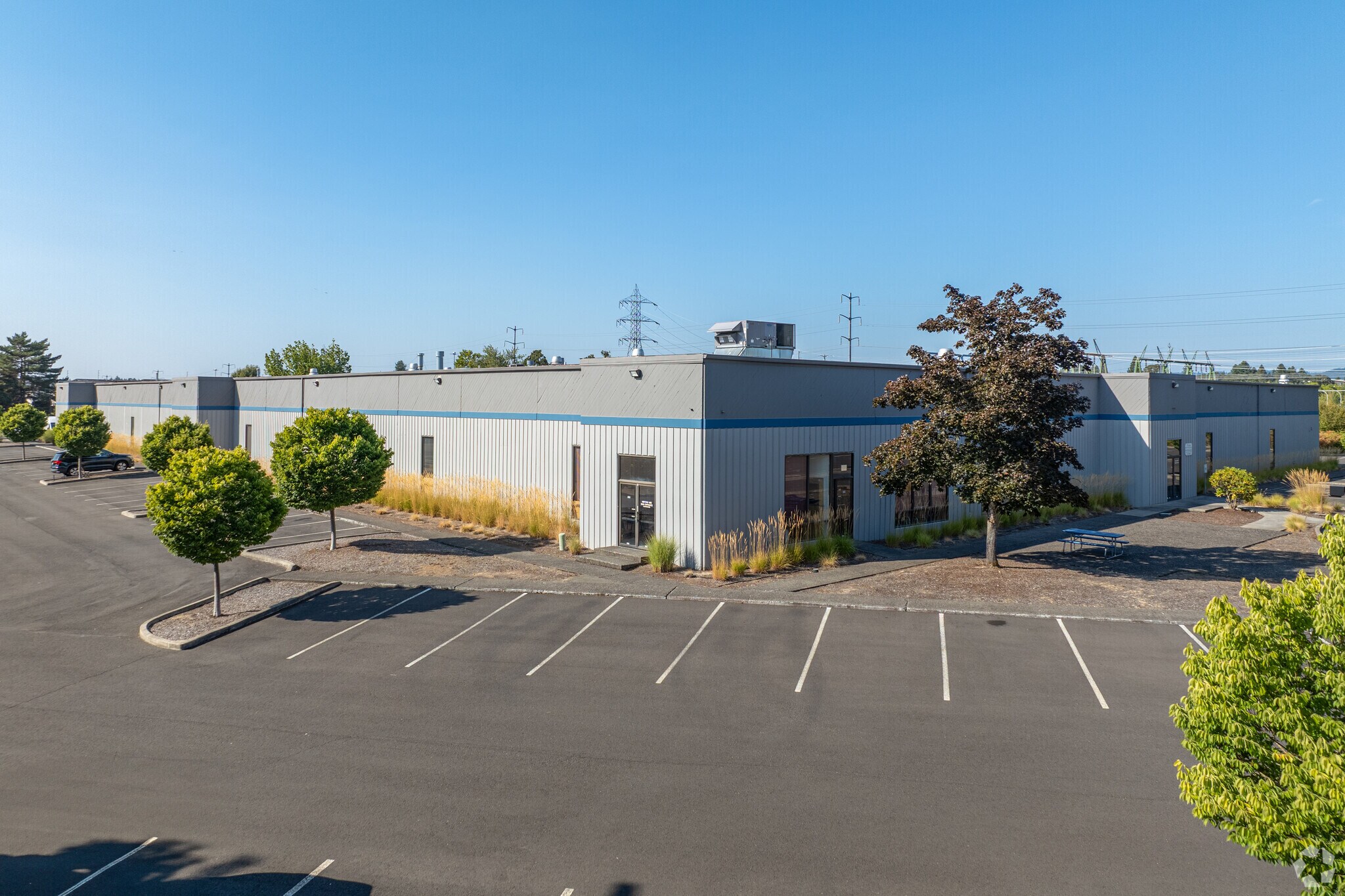 1880 SW Merlo Dr, Beaverton, OR à louer Photo principale- Image 1 de 21
