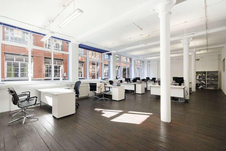 22-38 Shepherdess Walk, Londres à louer - Photo intérieure - Image 2 de 18