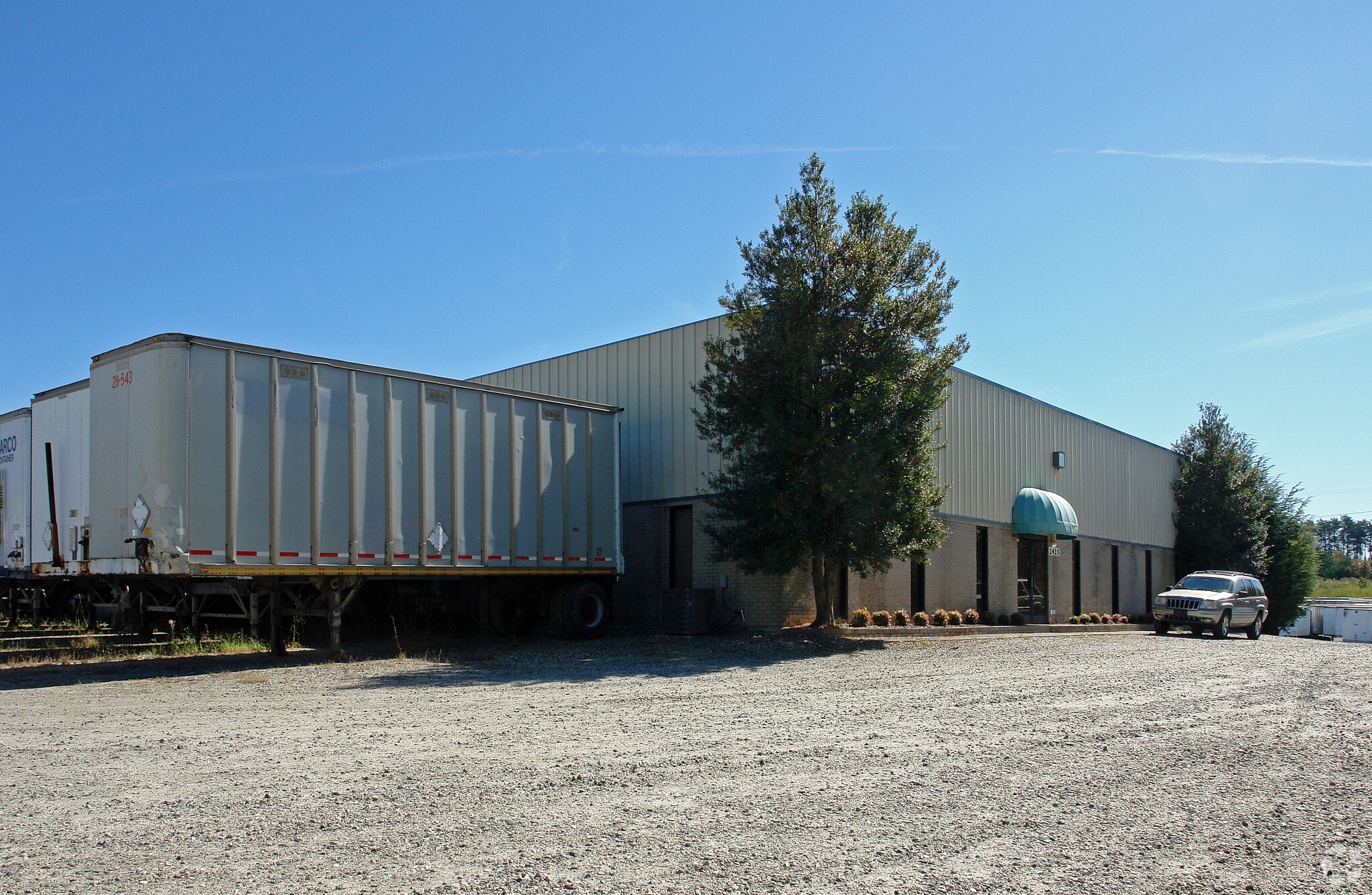 2425 Cragmore Rd, Winston-Salem, NC for lease Primary Photo- Image 1 of 5