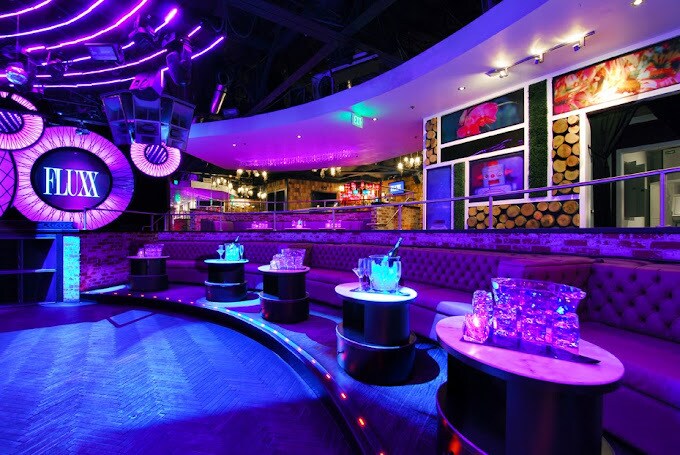 500-502 4th Ave, San Diego, CA à vendre - Photo du bâtiment - Image 2 de 13