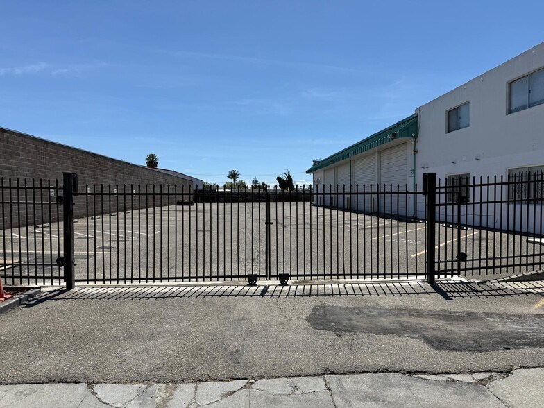 2196 American Ave, Hayward, CA à louer - Photo du bâtiment - Image 2 de 36