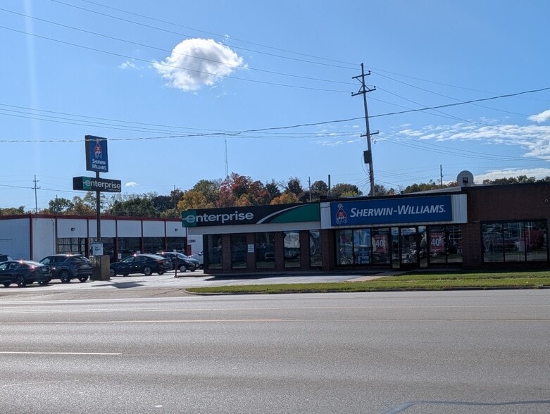 355-357 W Dickman Rd, Battle Creek, MI for lease - Building Photo - Image 2 of 11