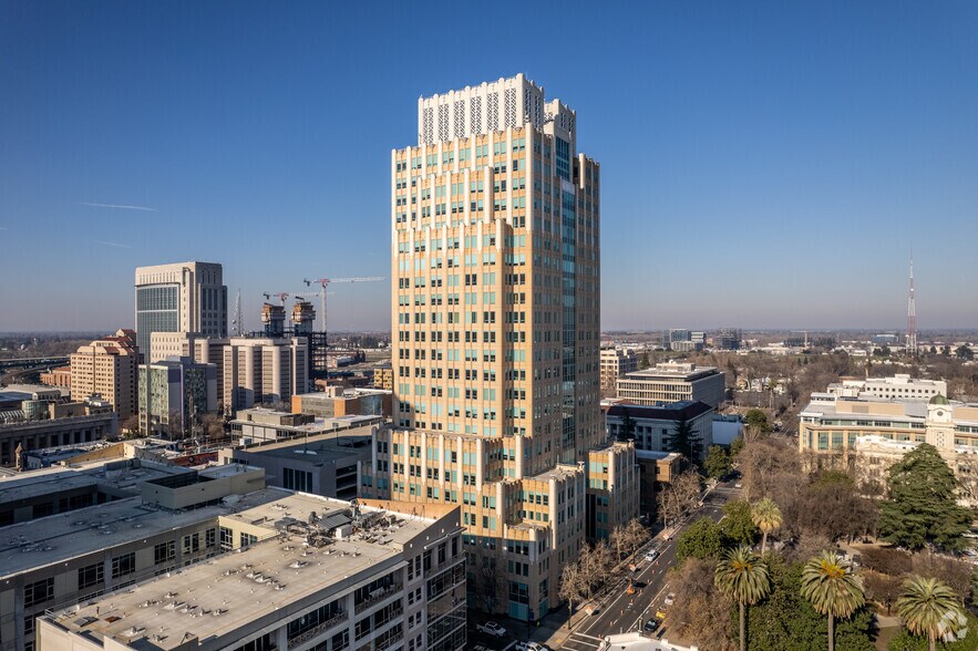 980 9th St, Sacramento, CA à louer - Photo du bâtiment - Image 1 de 8