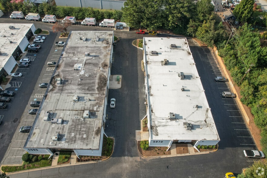 6030 Unity Dr, Norcross, GA for lease - Building Photo - Image 3 of 6
