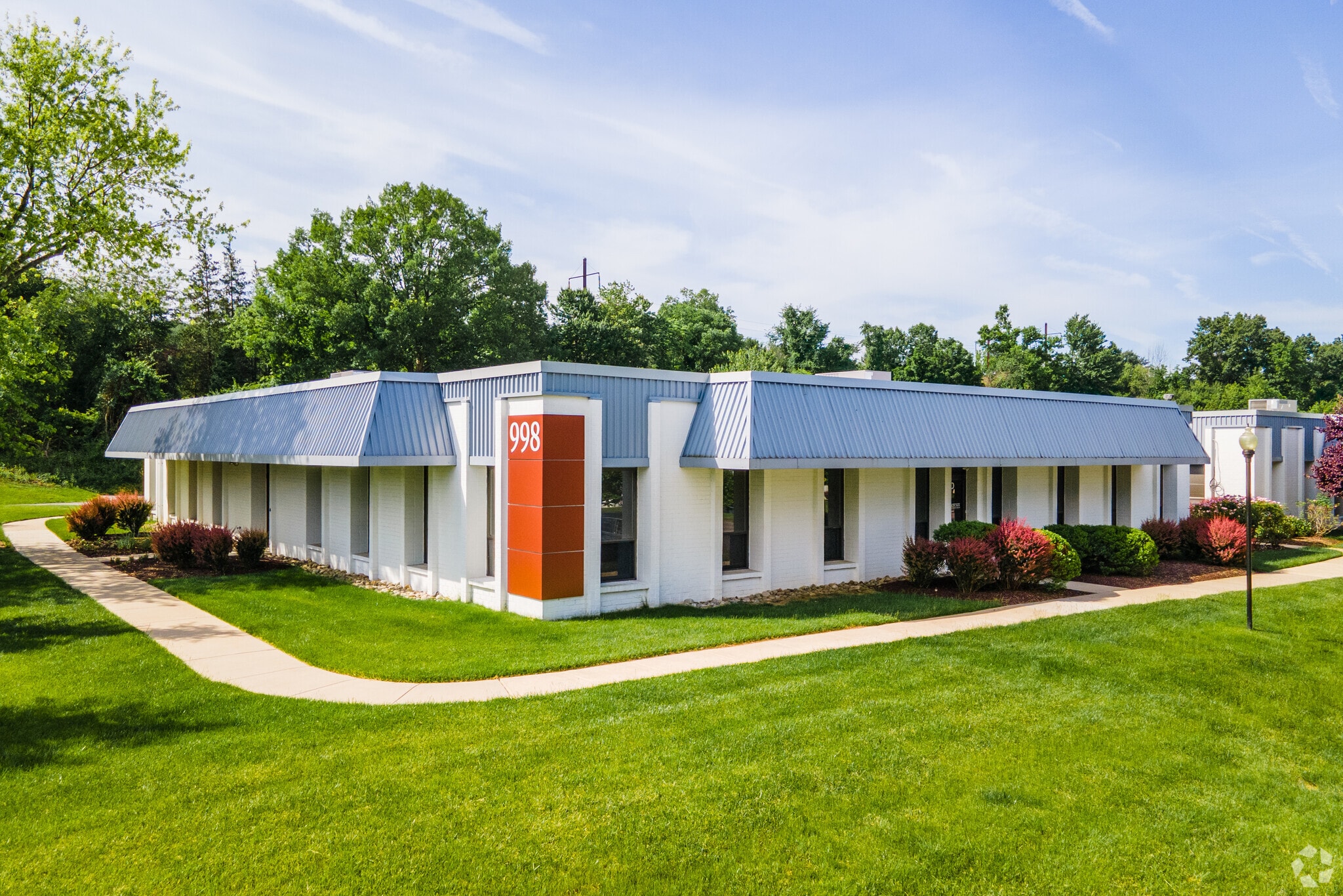 998 Old Eagle School Rd, Wayne, PA for lease Primary Photo- Image 1 of 10