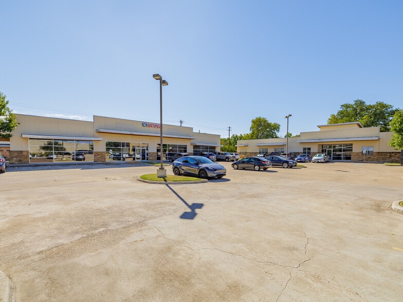 5307 W Us-290, Austin, TX for lease - Building Photo - Image 2 of 5