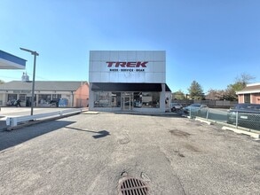 4828 Sunrise Hwy, Massapequa Park, NY for lease Interior Photo- Image 2 of 15