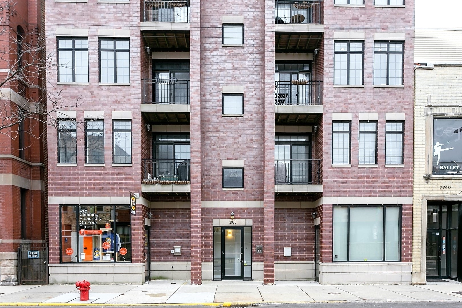 2936 N Lincoln Ave, Chicago, IL for lease Primary Photo- Image 1 of 7