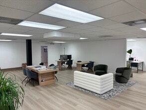 901 NE 79th St, Miami, FL for lease Interior Photo- Image 1 of 8