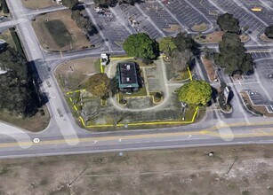 901 N Central Ave, Umatilla, FL for lease Aerial- Image 1 of 6