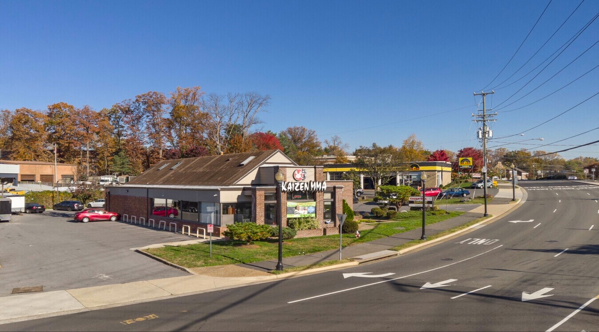 9590 Blenheim Blvd, Fairfax, VA for lease Primary Photo- Image 1 of 3