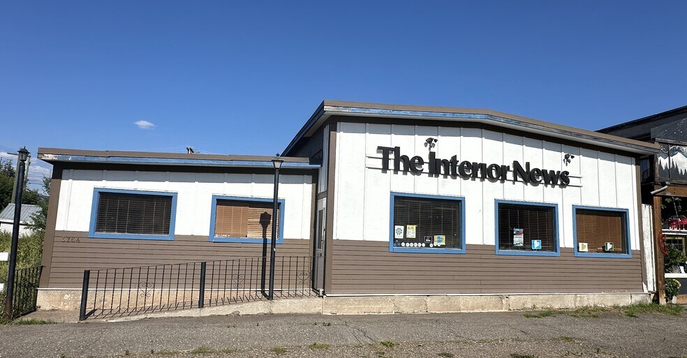 3764 Broadway ave, Smithers, BC à vendre - Photo du bâtiment - Image 1 de 1