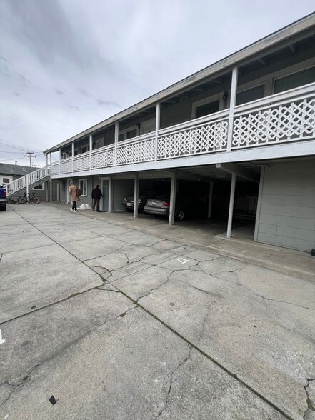 21661 E Cliff Dr, Santa Cruz, CA for sale - Building Photo - Image 2 of 18