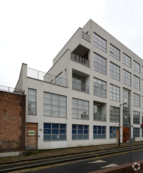 1 Bethwin Rd, Londres à vendre - Photo principale - Image 1 de 3