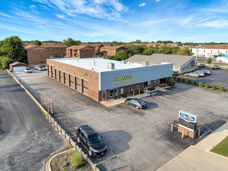 5736-5740 159th St, Oak Forest, IL à vendre - Photo du bâtiment - Image 1 de 11