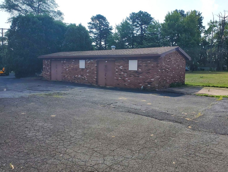 6615 Sullivan Trl, Wind Gap, PA for sale - Building Photo - Image 2 of 2