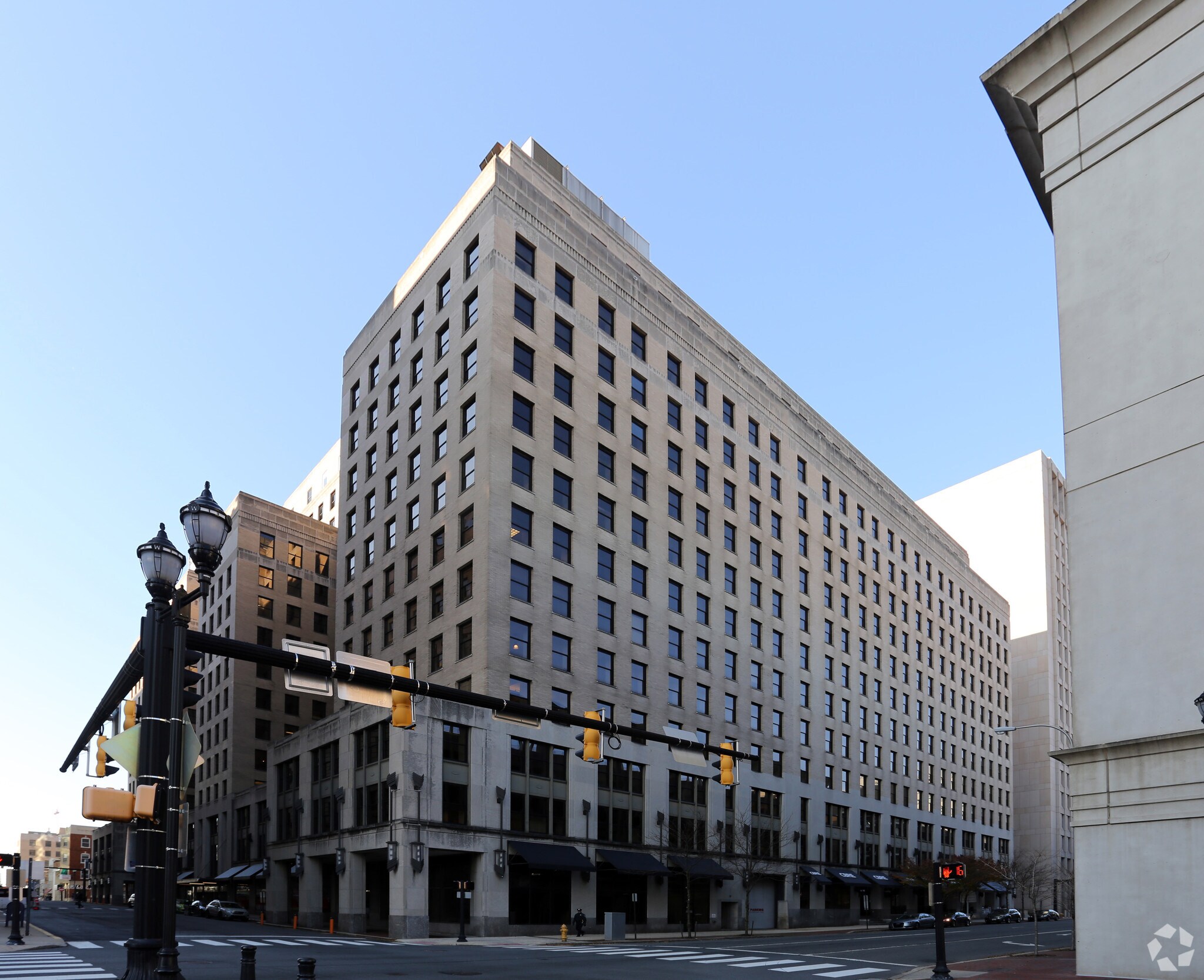 221 W 10th St, Wilmington, DE à louer Photo du bâtiment- Image 1 de 4