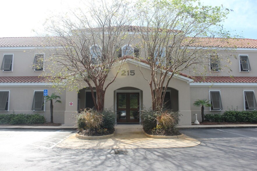 215 Grand Blvd, Destin, FL for lease - Building Photo - Image 2 of 26