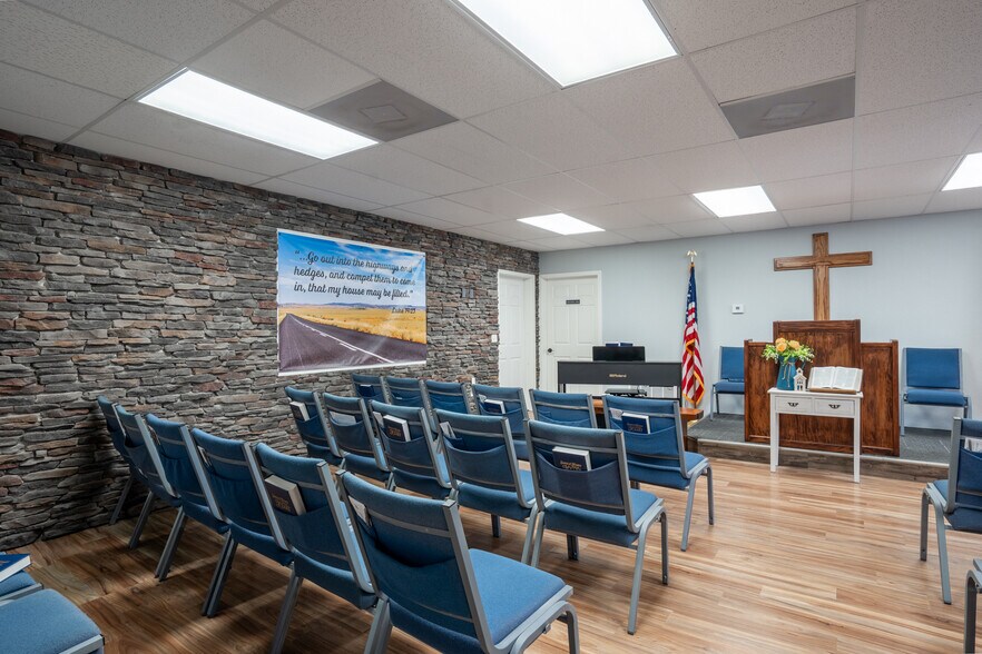 3999 Highway PP, Poplar Bluff, MO à vendre - Photo du bâtiment - Image 3 de 8