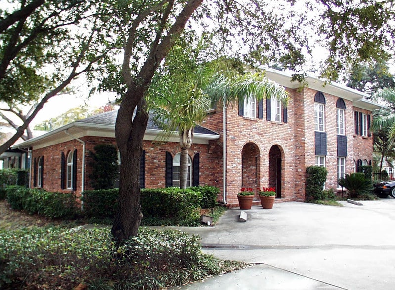 3050 S Dale Mabry Hwy, Tampa, FL for lease - Building Photo - Image 1 of 3