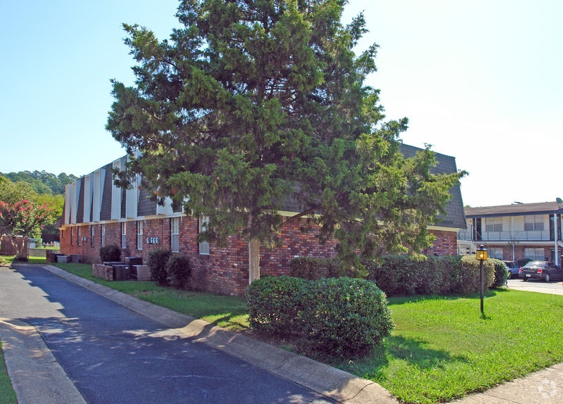 515 Brookside Dr, Little Rock, AR à vendre - Photo du bâtiment - Image 2 de 3
