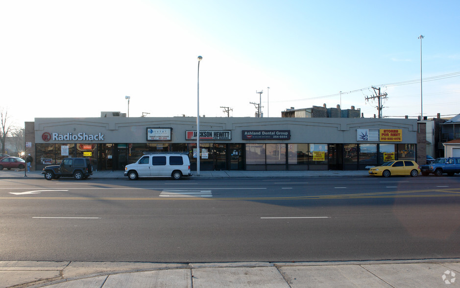 3140-3150 S Ashland Ave, Chicago, IL for lease - Building Photo - Image 3 of 7