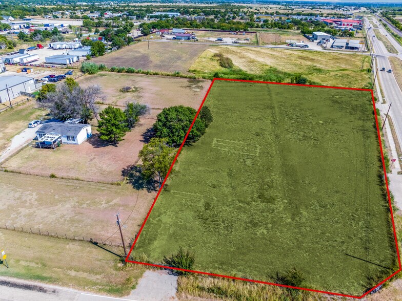 17503 Matany Rd, Justin, TX à vendre - Photo du bâtiment - Image 1 de 5