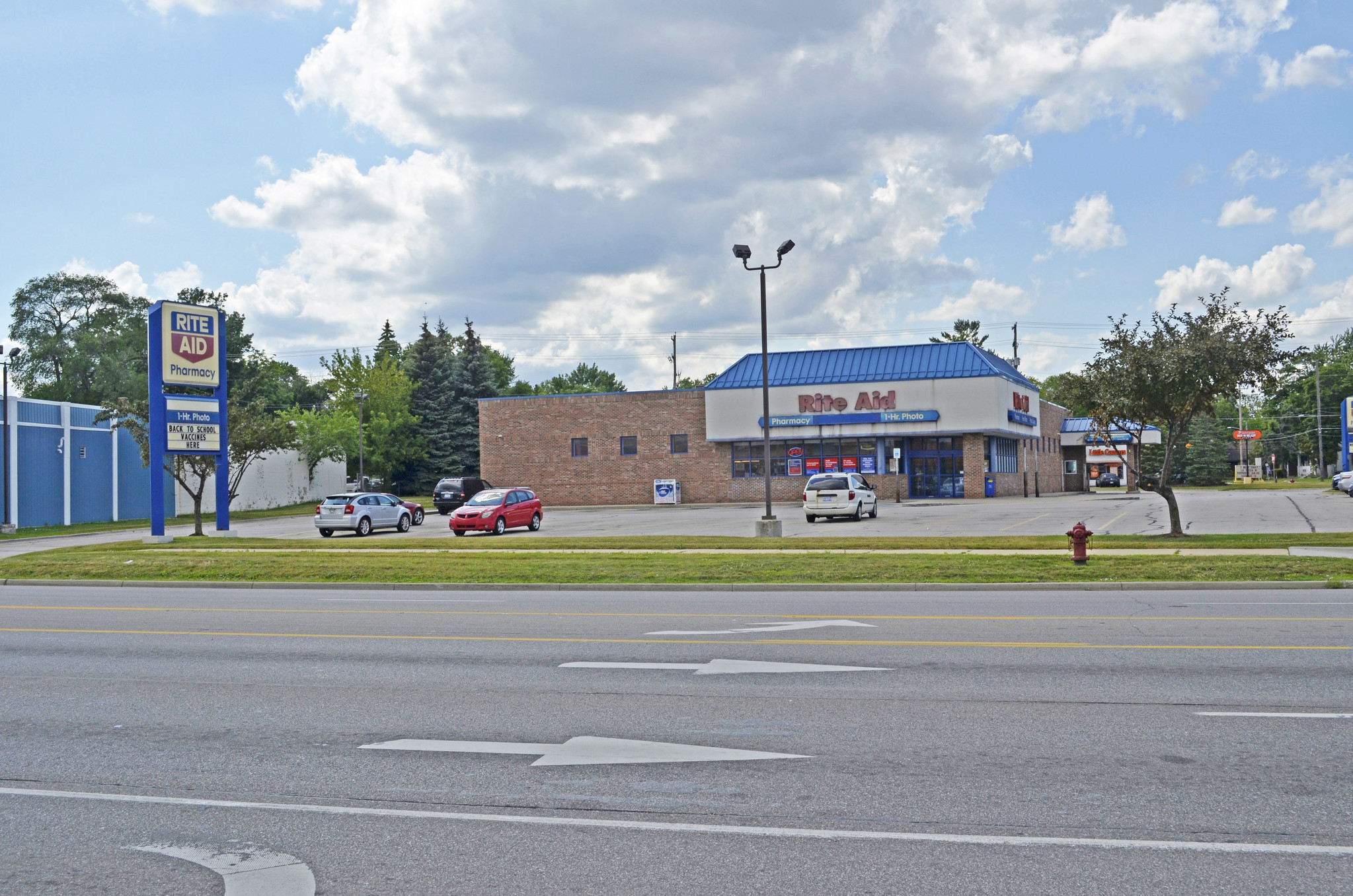 531 W Genesee Ave, Saginaw, MI à vendre Photo principale- Image 1 de 1